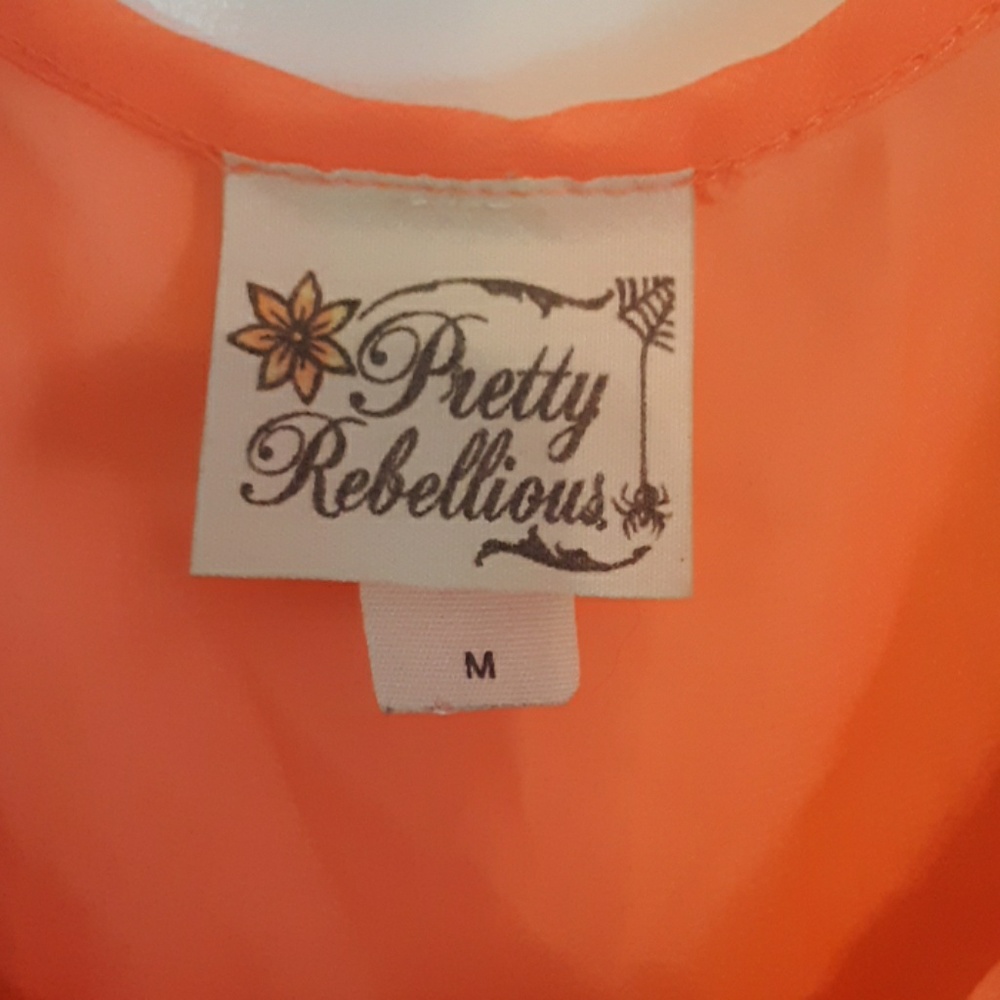 Shirt - Picture 3 of 4